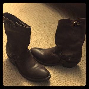 Women’s Harness Boots